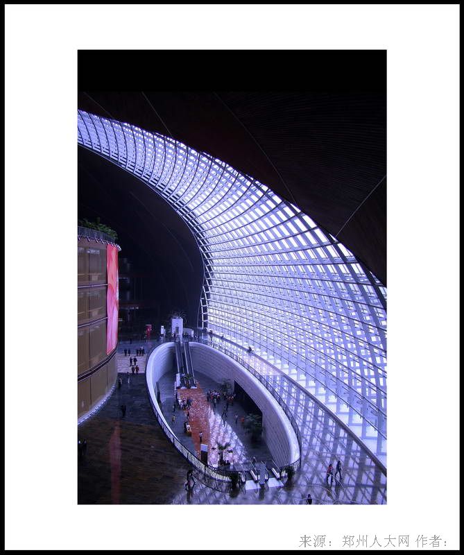 国家大剧 (大图) 点击还原