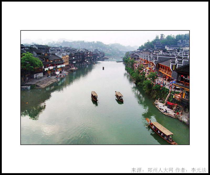 古城美景 (大图) 点击还原