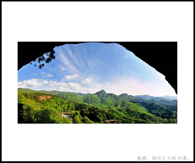 麦积山石窟全景图 (大图) 点击还原
