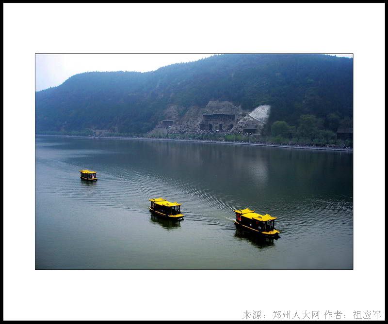 江面船队 (大图) 点击还原